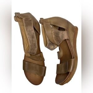 New Miz Mooz Leather Demi Wedges Molly Dust - Medium